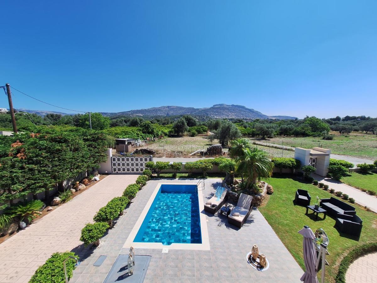 האראקי Villa Maria מראה חיצוני תמונה